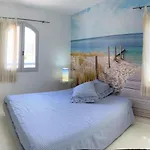 Villa Les Galets Bleus De *