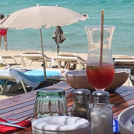 Les Galets Bleus De *