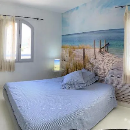 Villa Les Galets Bleus De Calvi *