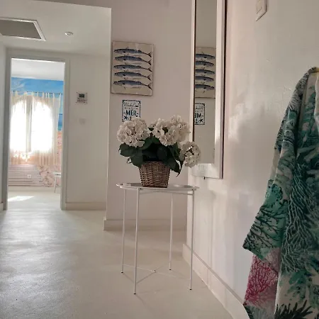 Les Galets Bleus De Calvi Villa