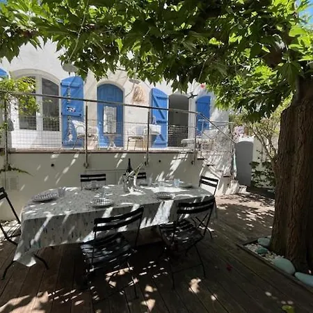 Les Galets Bleus De Villa *