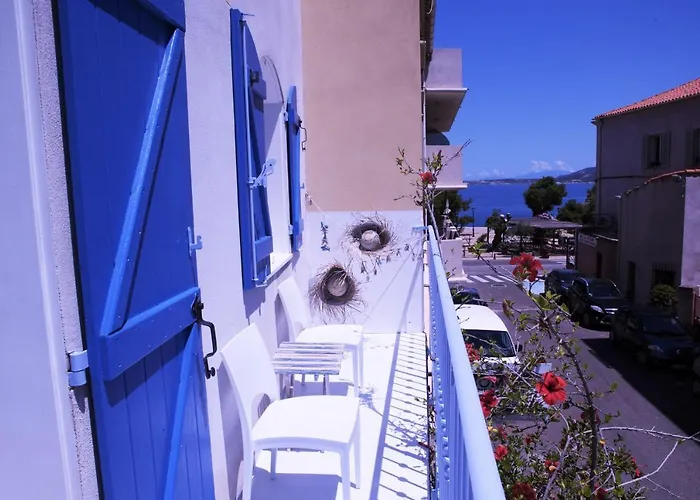 Les Galets Bleus De Villa