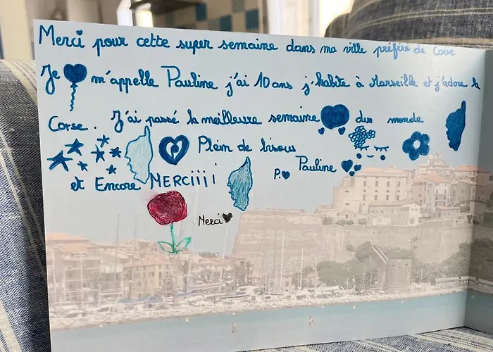 Les Galets Bleus De Vila *