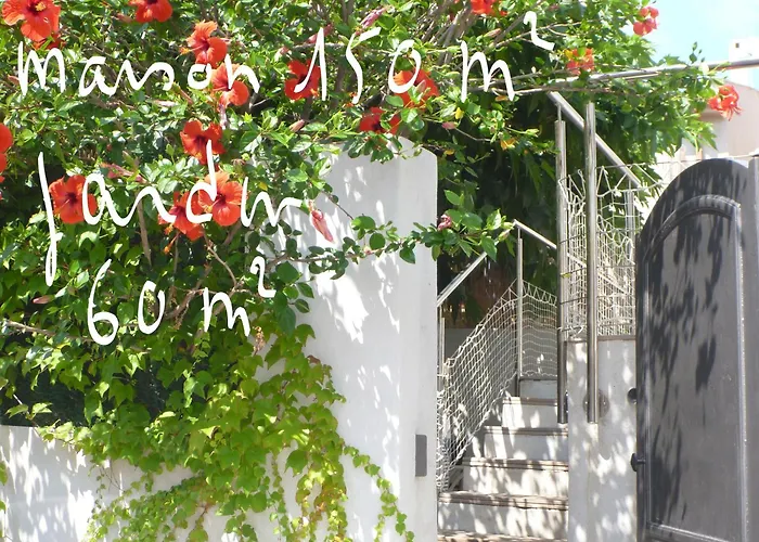 Villa Les Galets Bleus De *